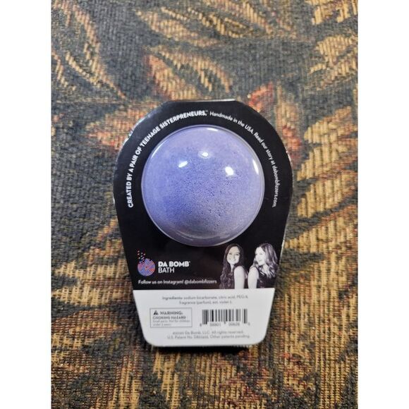 Da Bomb Bath "F" Bath Bomb- NIP - Picture 2 of 3